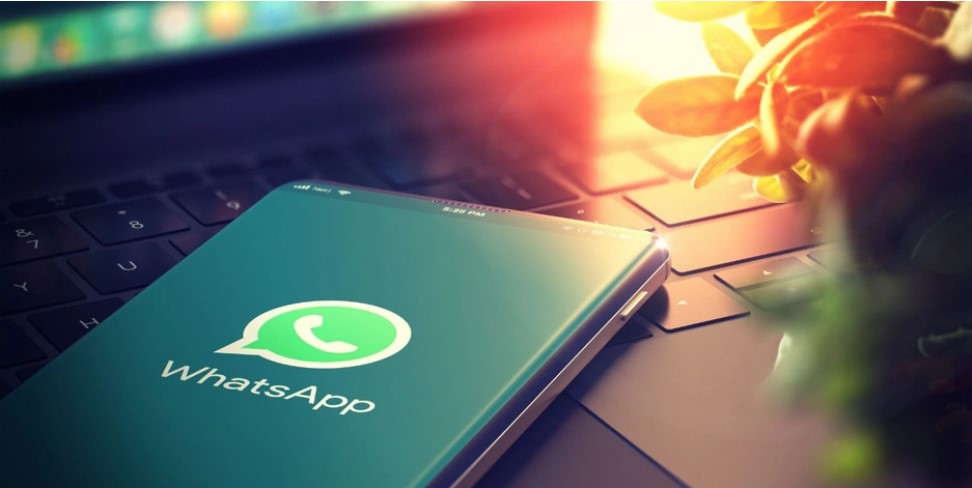 Yapay zekayla görüntü oluşturma yeteneği WhatsApp'a da geliyor